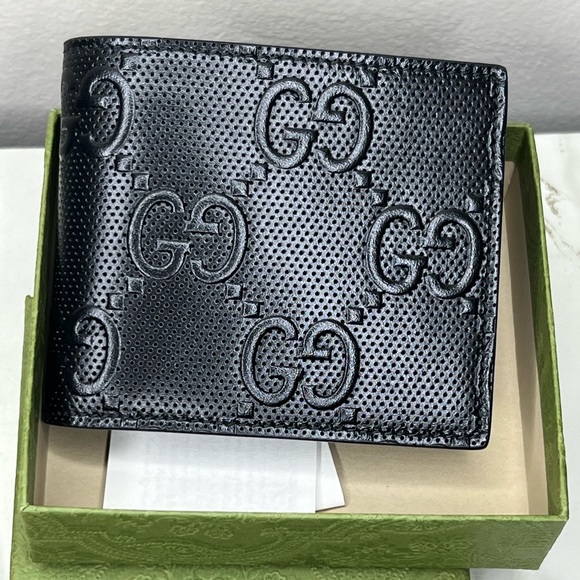 New Gucci BiFold Coin coin wallet . Made in Italy. Box and dust bag included! - Picture 2 of 11